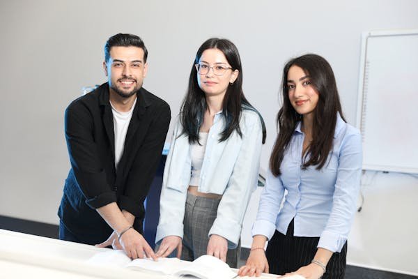 Fiche entreprise ABG : votre guide pour la rencontre emploi-thèse